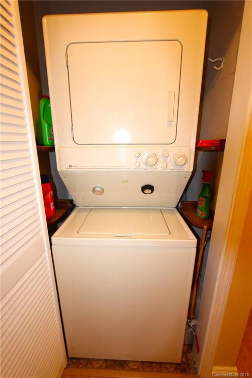 75 Maxine Lane #Unit 114 - Photo 7