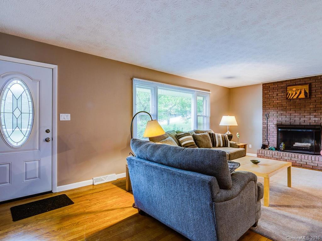 27 Nixon Terrace - Photo 3