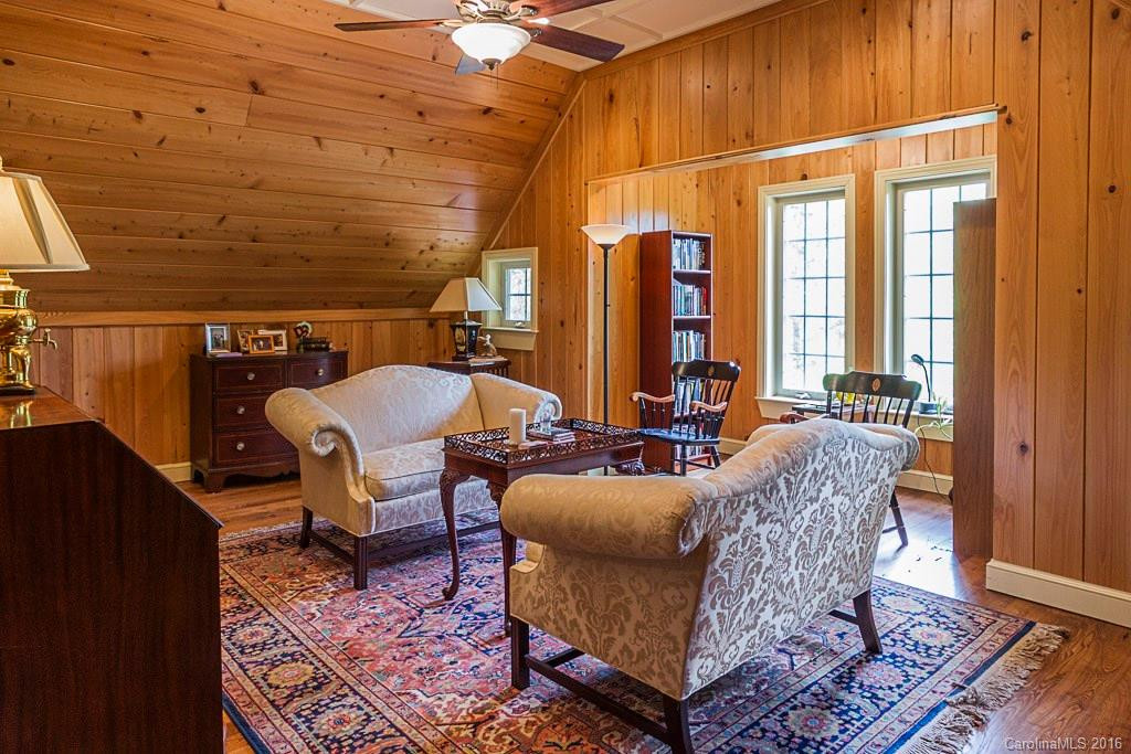 35 Old Saluda Drive - Photo 18