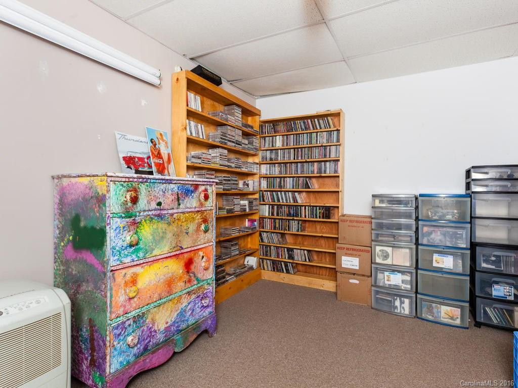 7 Birchwood Lane - Photo 12