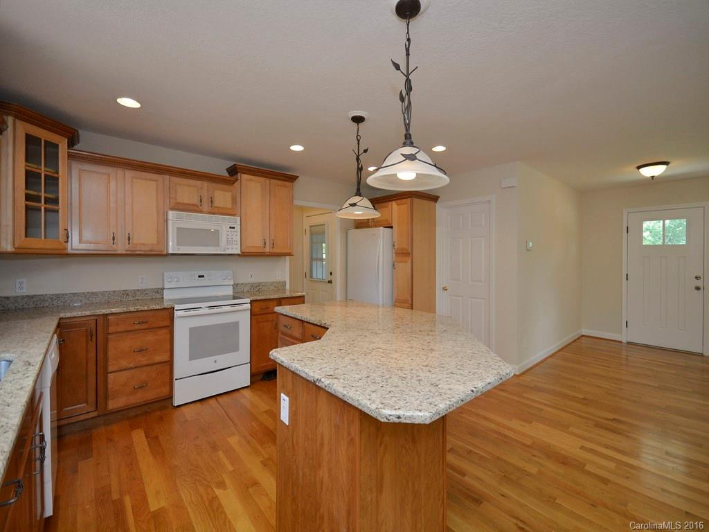 140 Double Brook Drive - Photo 8