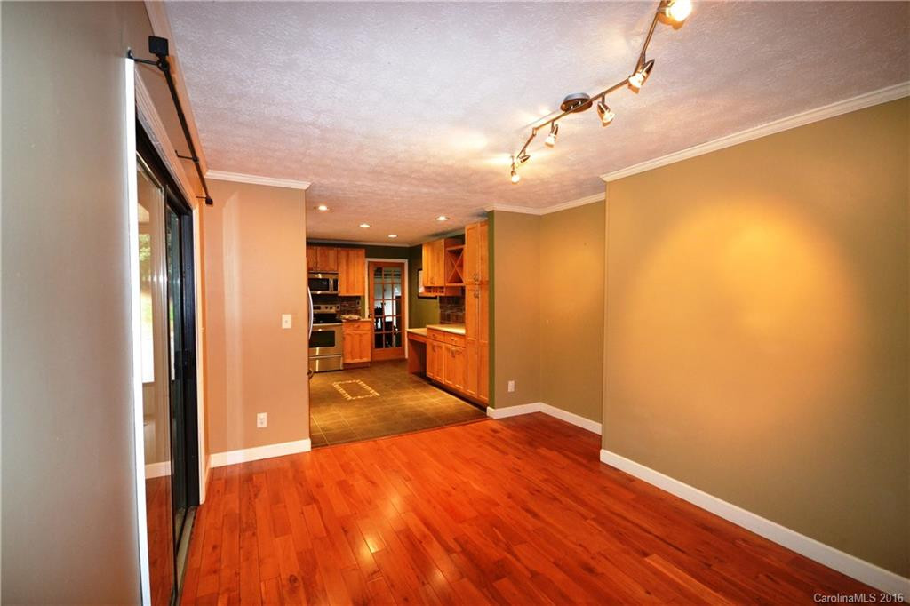 175 Twin Lakes Drive - Photo 8