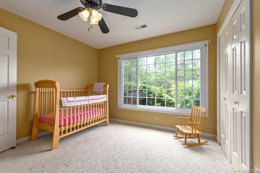 25 Aspen Court - Photo 8