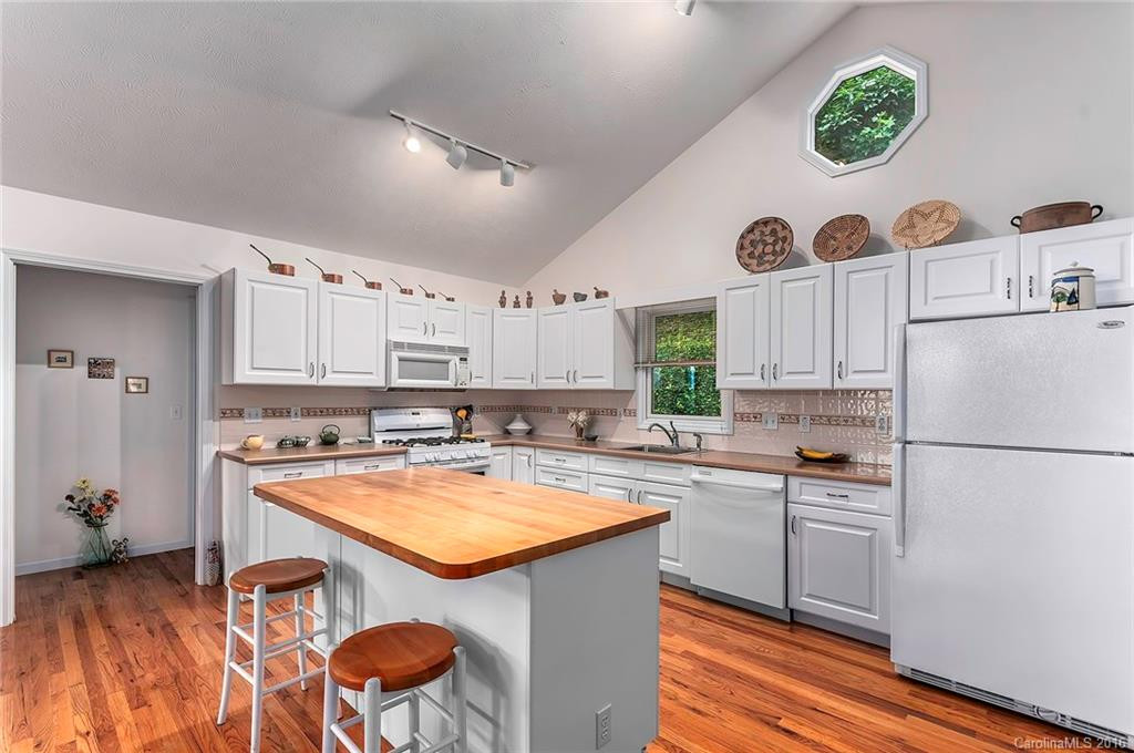 284 Weatherwatch Lane - Photo 7