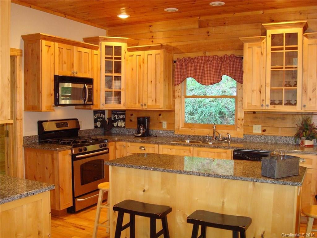 641 Bee Tree Lane - Photo 8