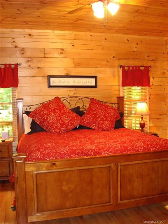 641 Bee Tree Lane - Photo 9