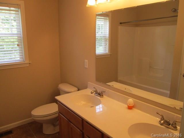 8 Calvary Lane - Photo 15