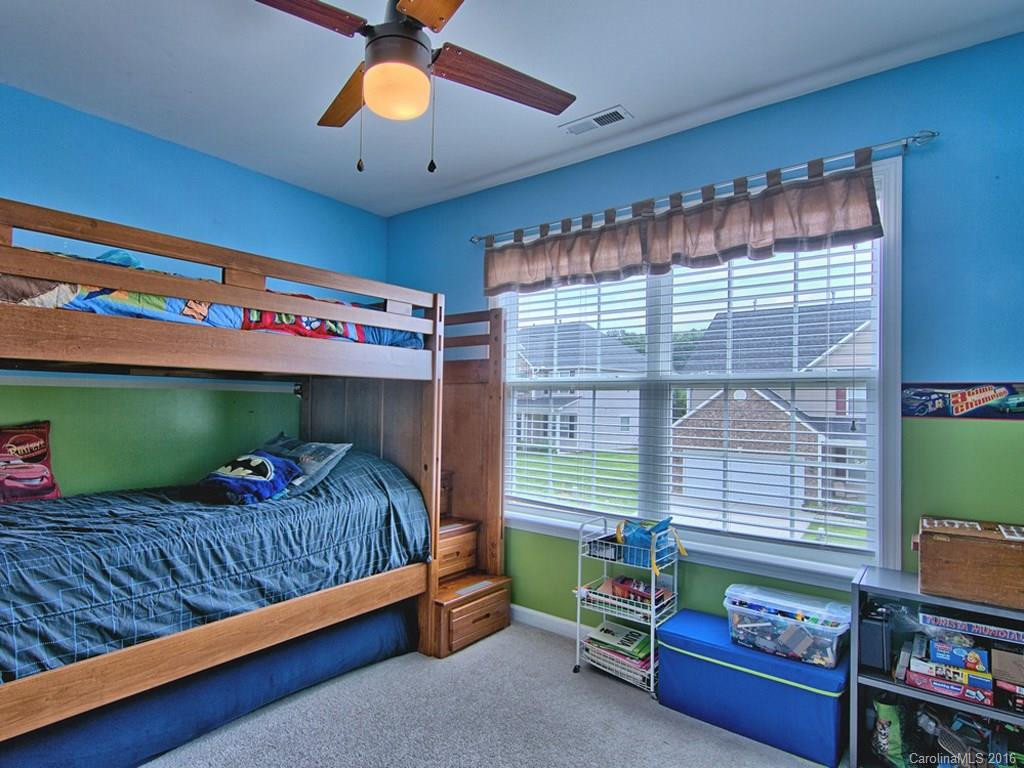76 Roanoke Road - Photo 16