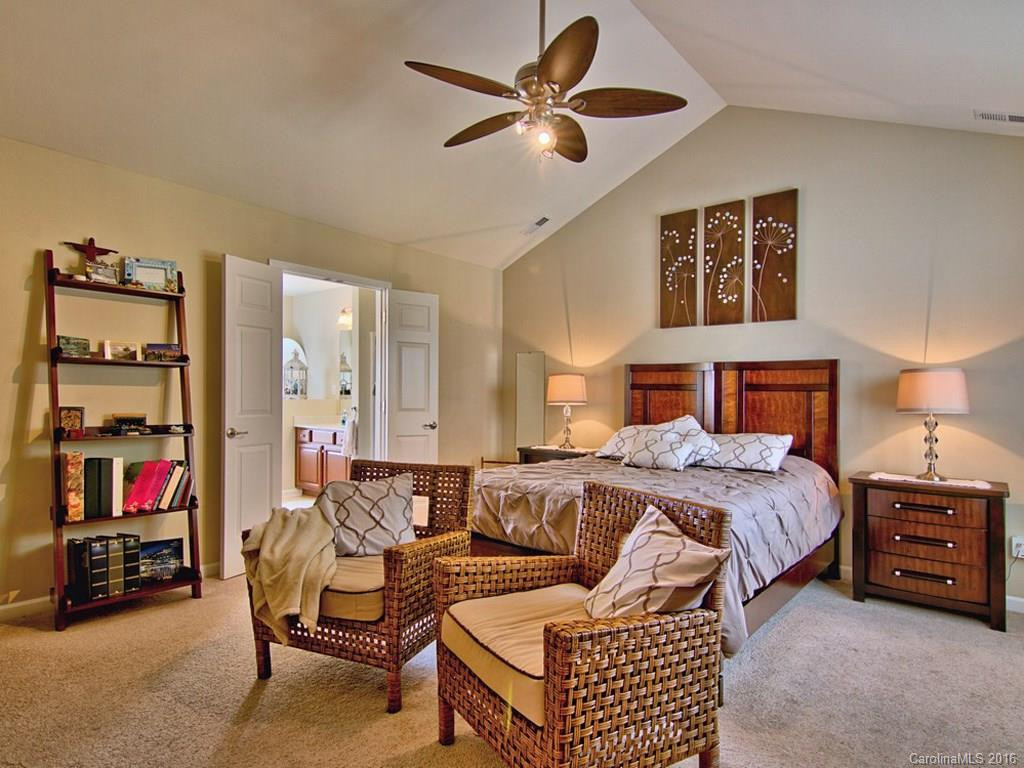 76 Roanoke Road - Photo 17