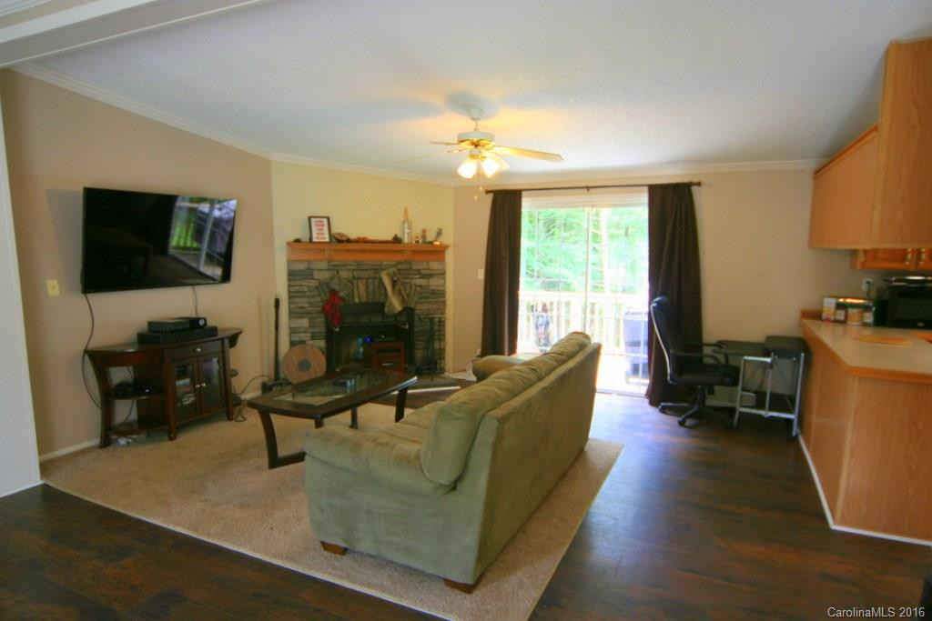 116 Forest Edge Drive - Photo 3