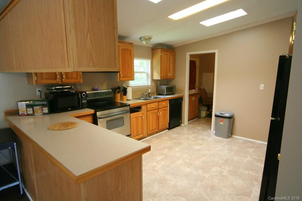 116 Forest Edge Drive - Photo 5