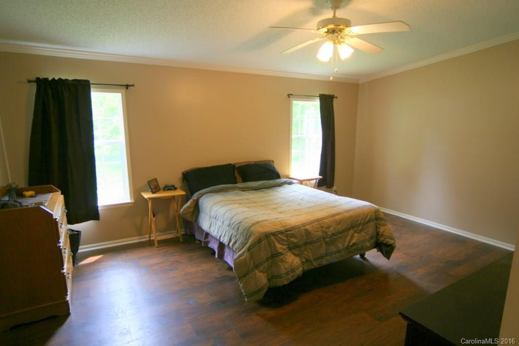 116 Forest Edge Drive - Photo 6