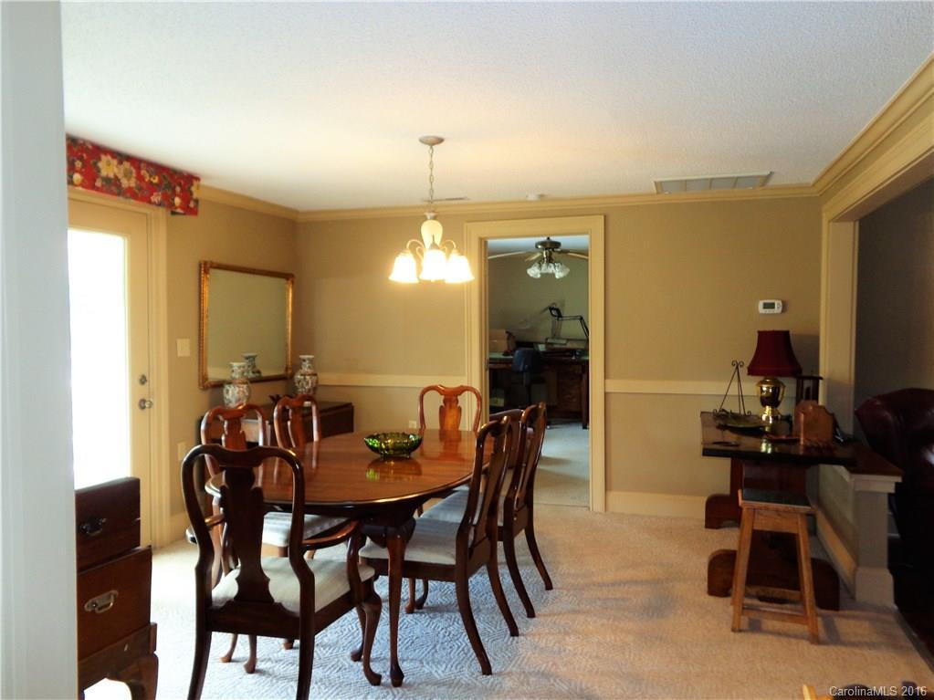 476 Bailey Street - Photo 7
