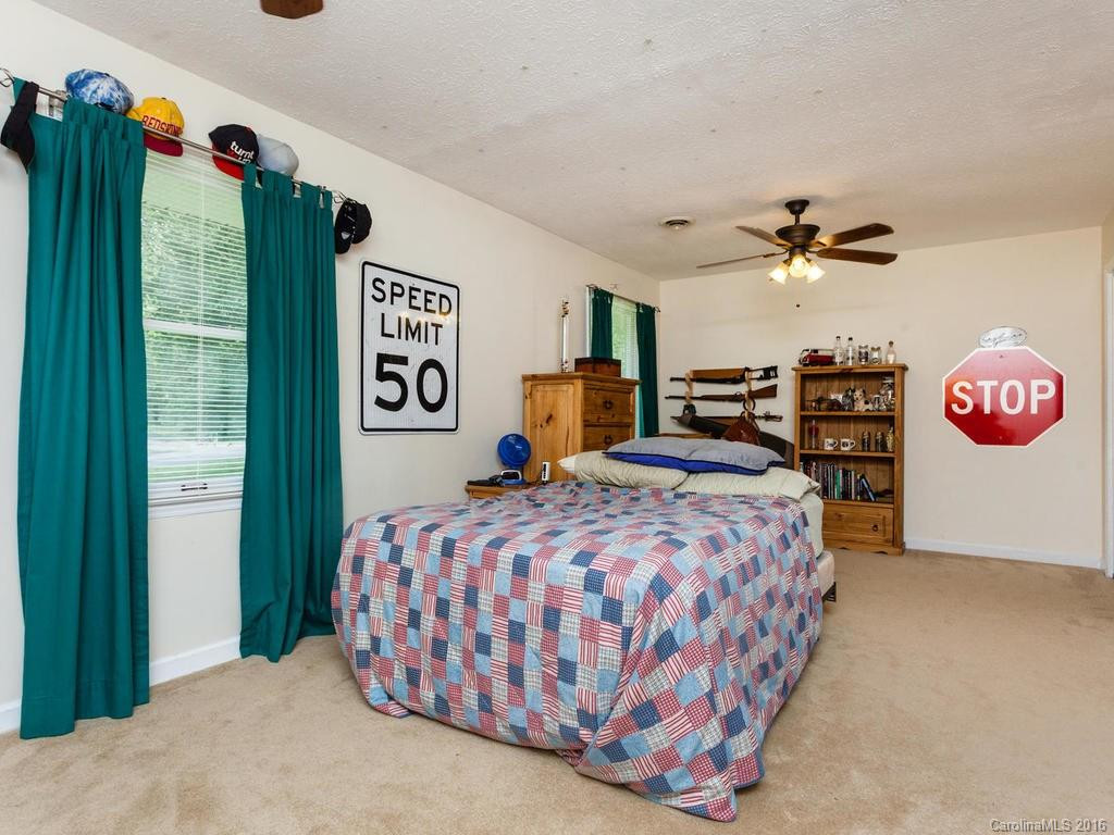 18 Shadblow Lane - Photo 15