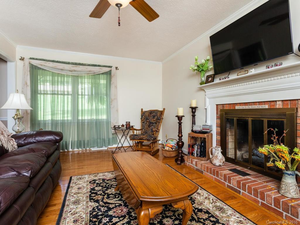 18 Shadblow Lane - Photo 6