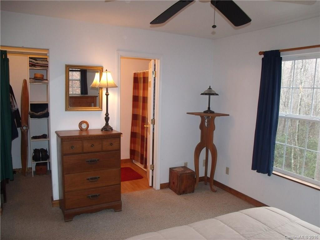 140 Laurel Ridge Drive - Photo 9