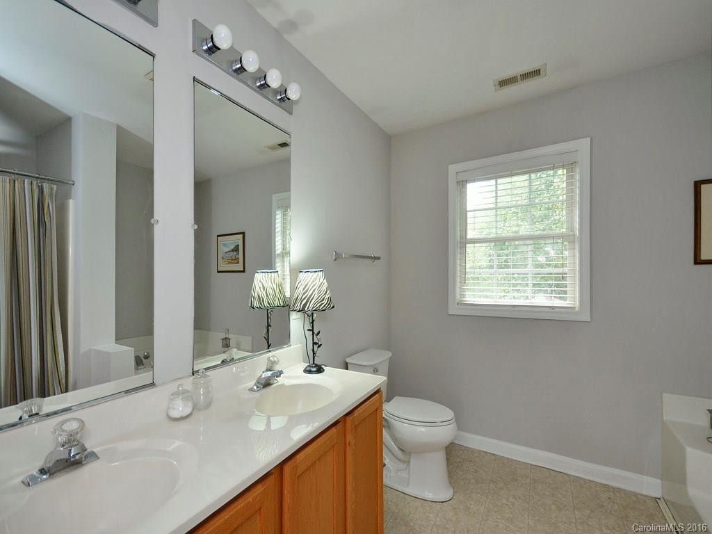 465 Butterfly Lane - Photo 11