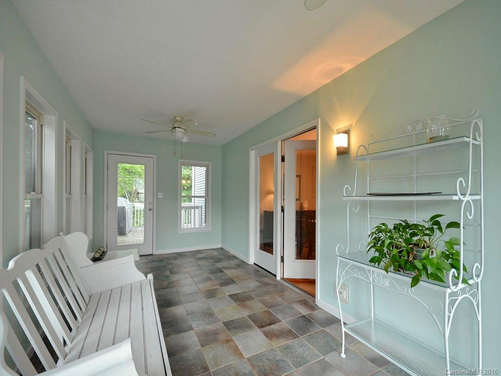 465 Butterfly Lane - Photo 13