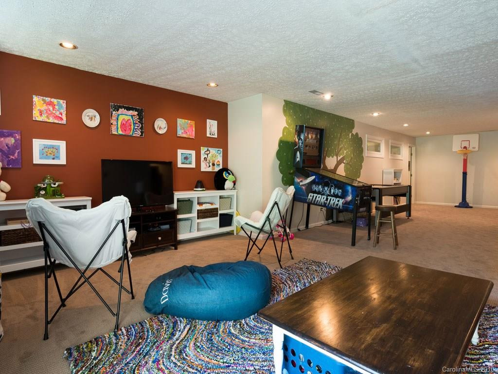 13 Spring Cove Court - Photo 18