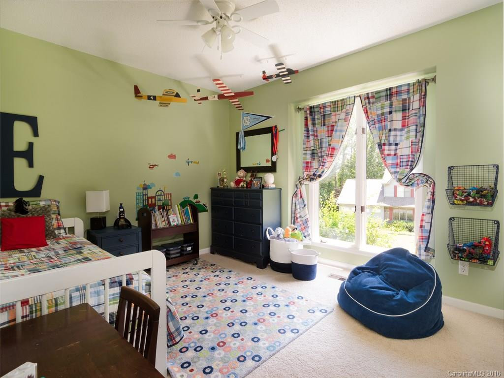 13 Spring Cove Court - Photo 9