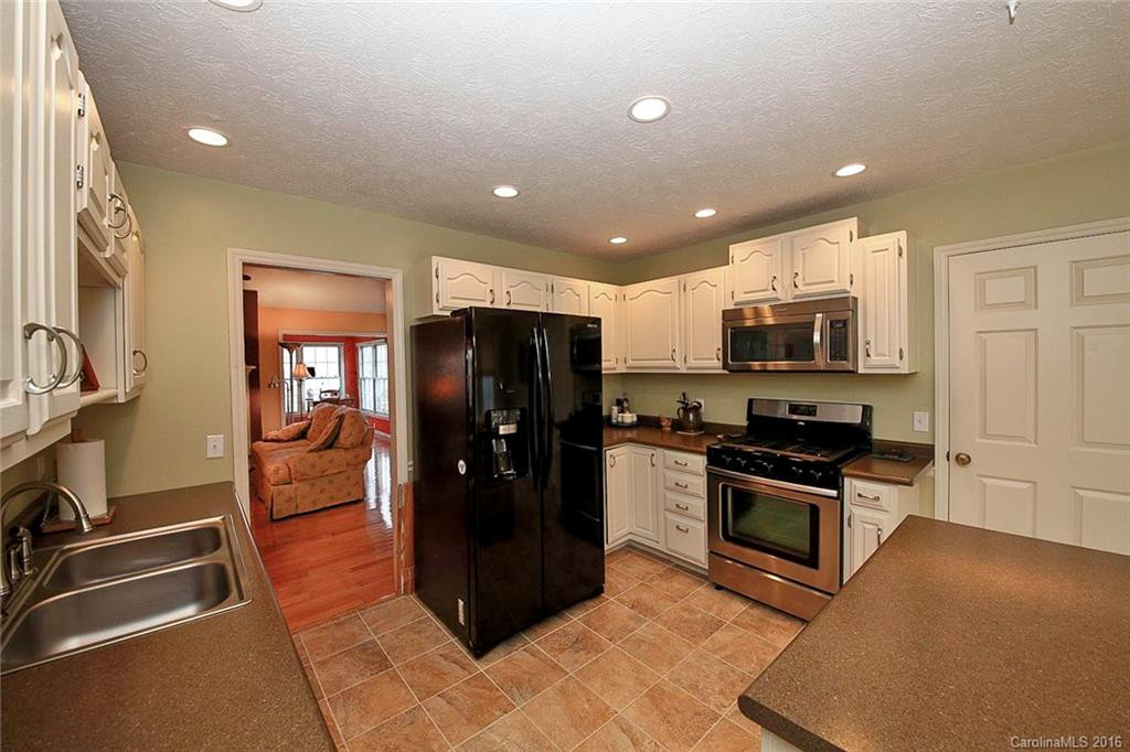 189 Kalmia Terrace Court - Photo 12