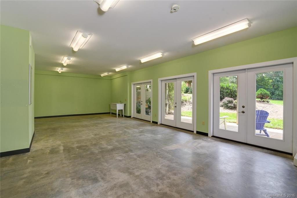 22 Adams Hill Road - Photo 18