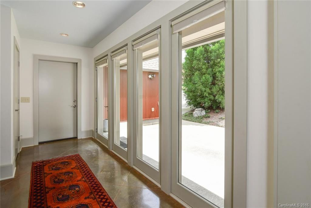 22 Adams Hill Road - Photo 4