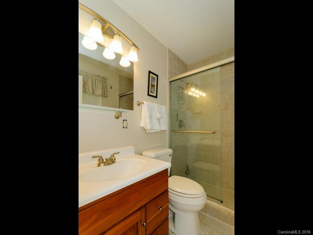112 Asvista Drive - Photo 18