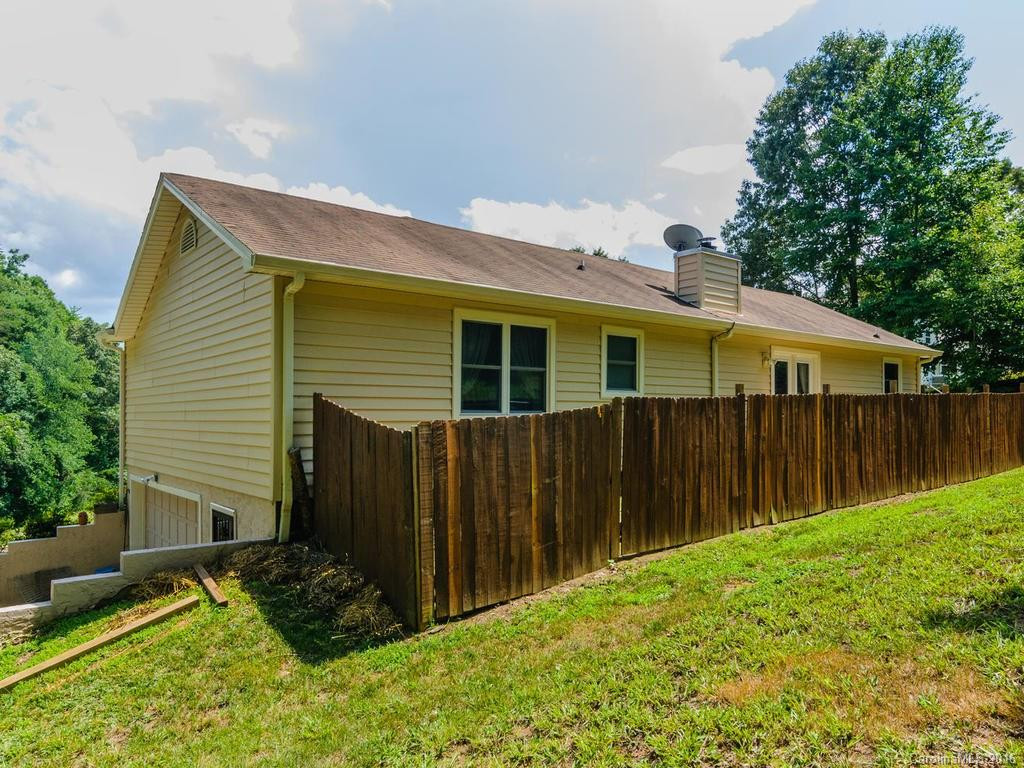 112 Asvista Drive - Photo 22