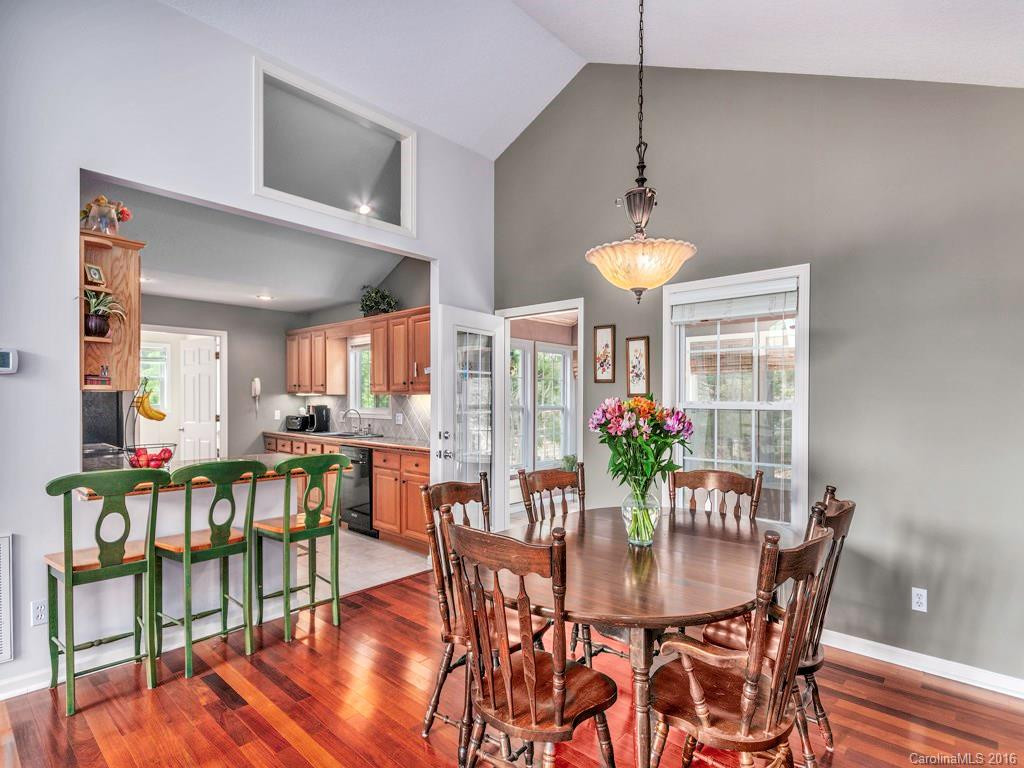 125 Pleasant Grove Road - Photo 4
