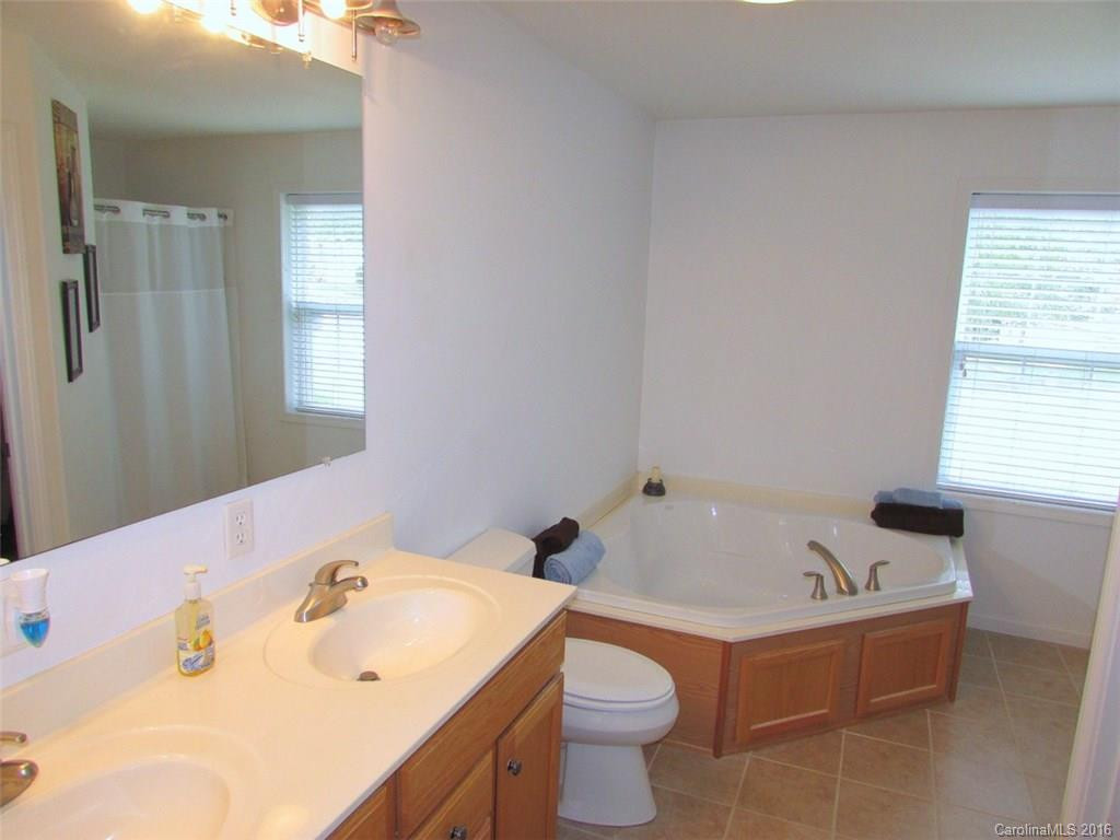 30 Kirby Road - Photo 11