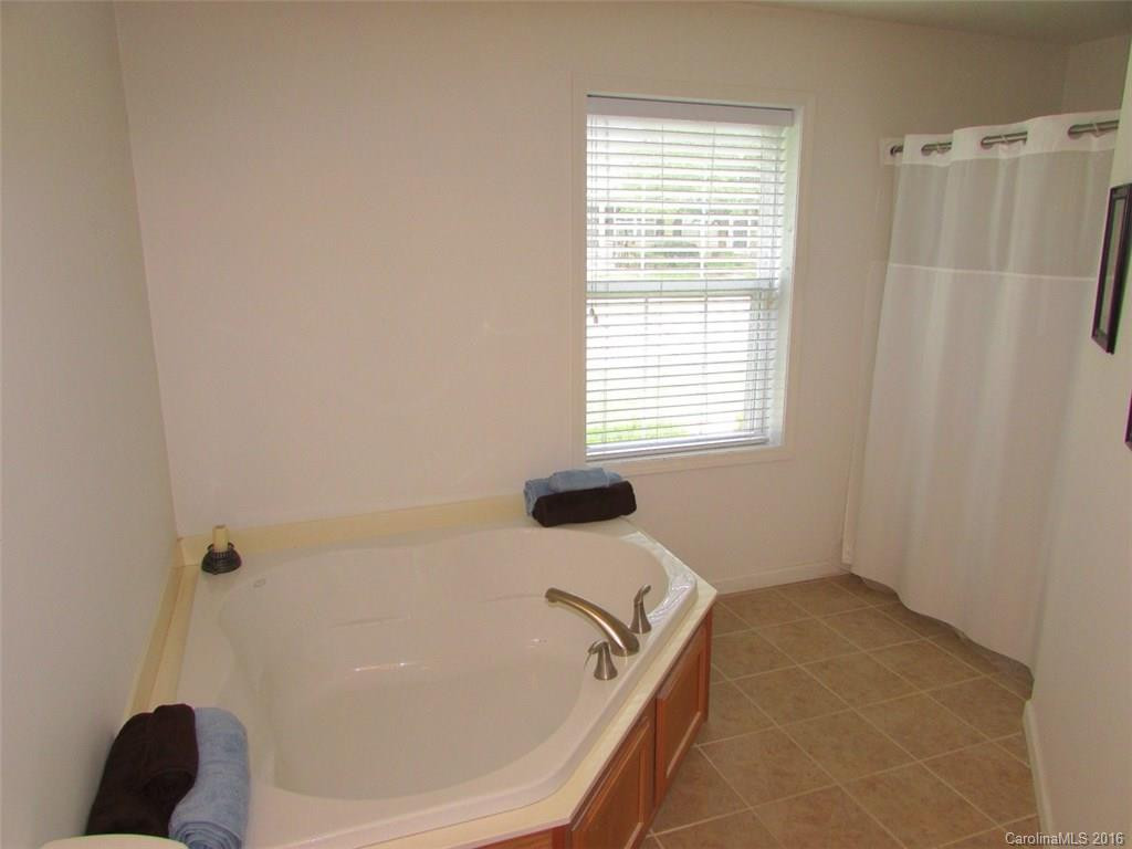 30 Kirby Road - Photo 12