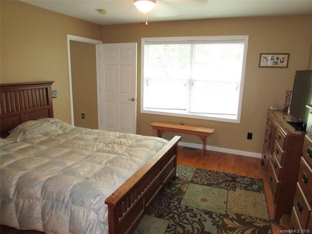 30 Kirby Road - Photo 9