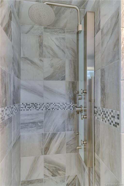 1060 Blanton Street - Photo 18