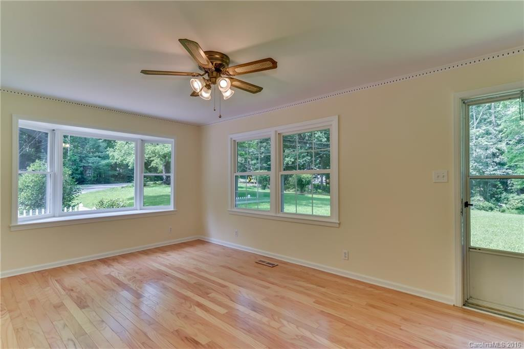 1060 Blanton Street - Photo 3