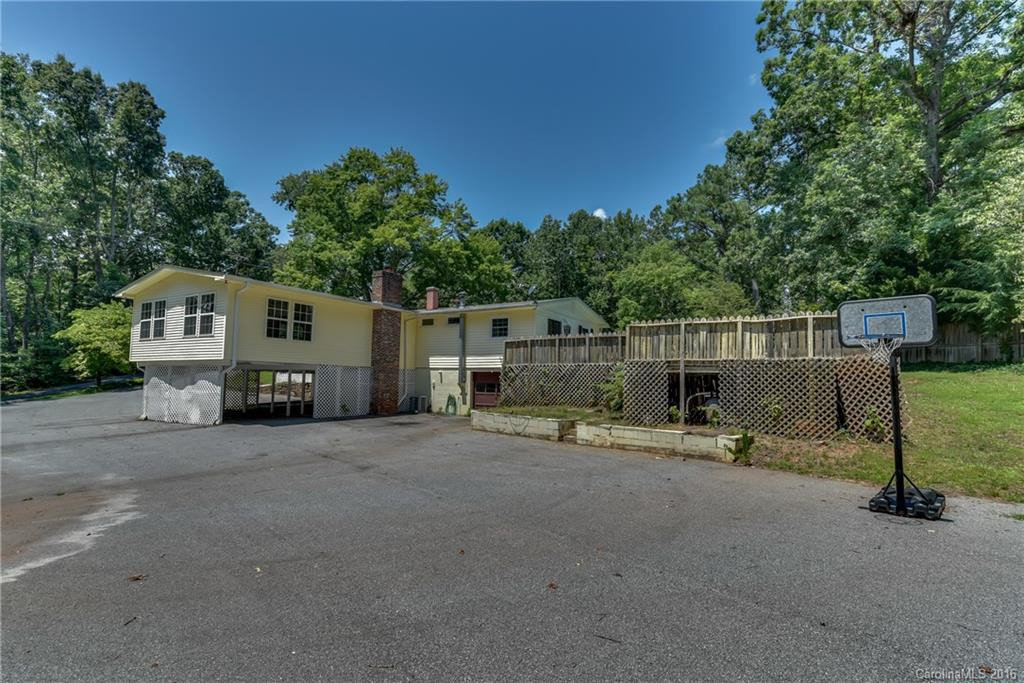1060 Blanton Street - Photo 22