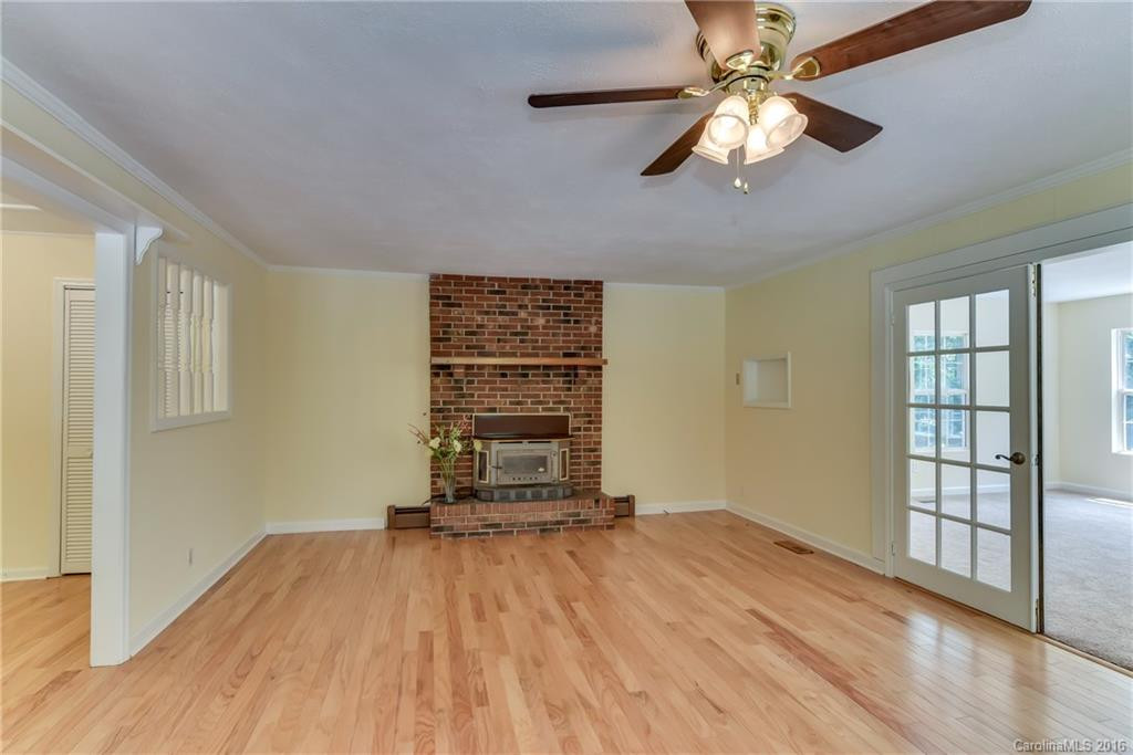 1060 Blanton Street - Photo 5