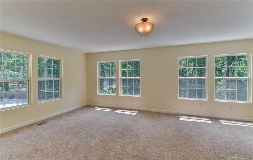 1060 Blanton Street - Photo 9