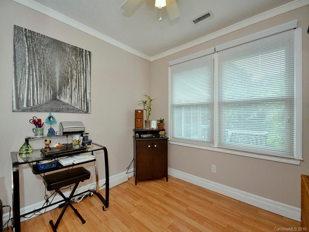 103 Ray Hill Road - Photo 12