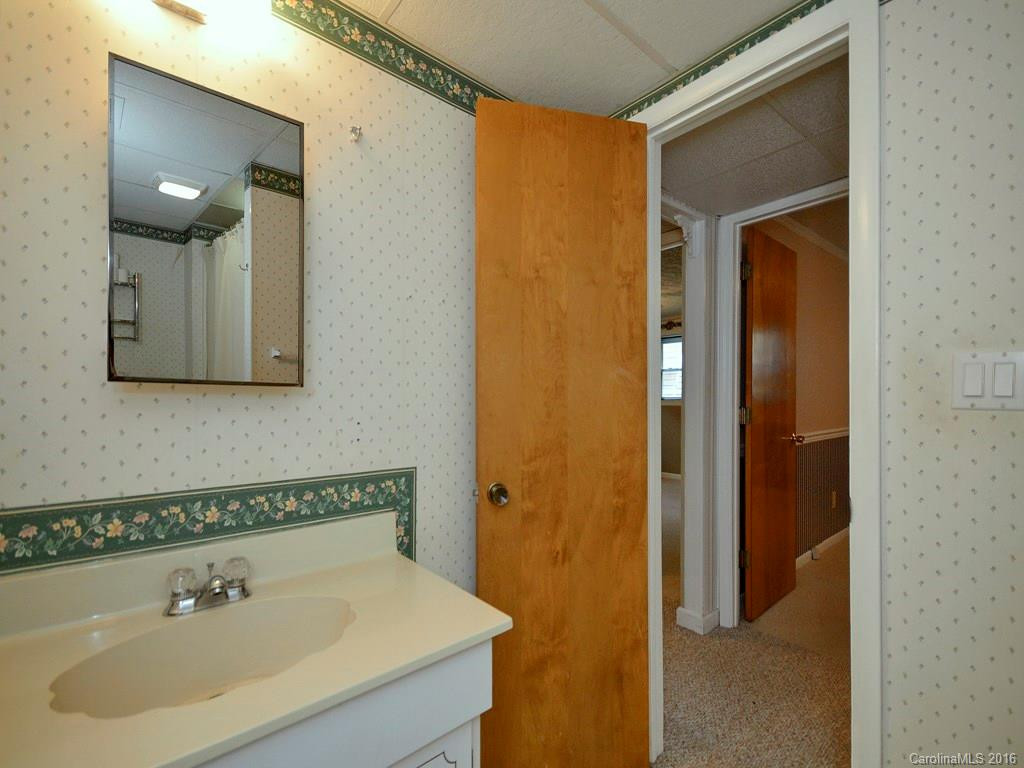 103 Ray Hill Road - Photo 19