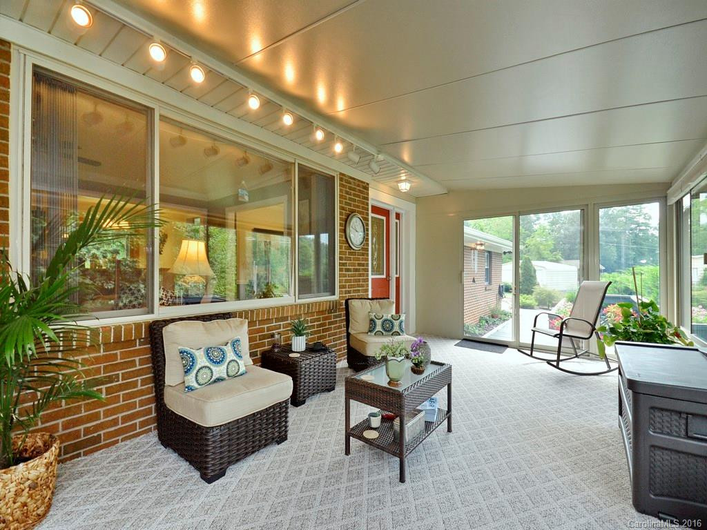 103 Ray Hill Road - Photo 3