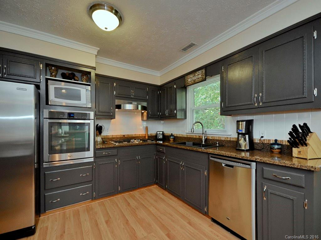 103 Ray Hill Road - Photo 8