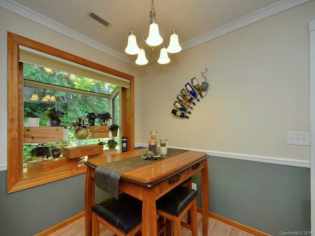 103 Ray Hill Road - Photo 9