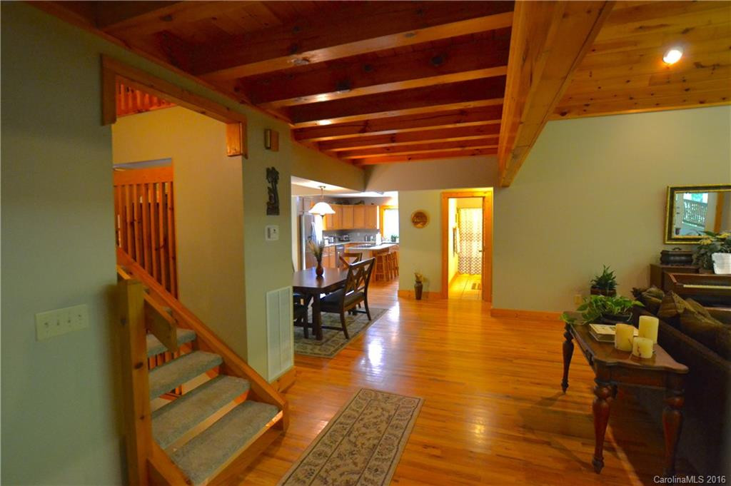 750 Nellie John Drive - Photo 5