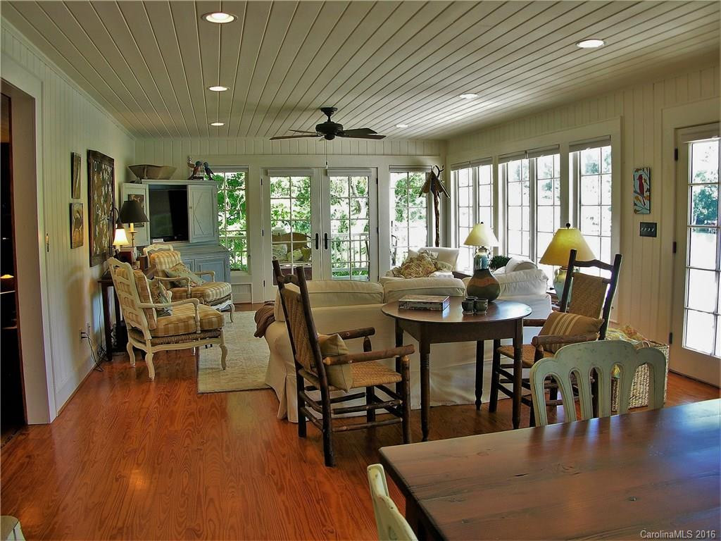201 Lakeview Road #87 - Photo 5