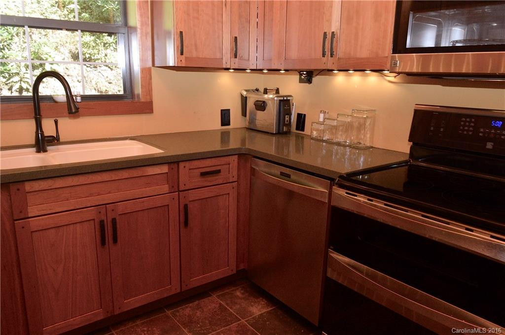 1044 Evergreen Farm Circle - Photo 9