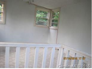 502 Lyndhurst Drive - Photo 5