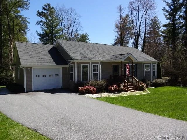 208 Tree Haven Boulevard