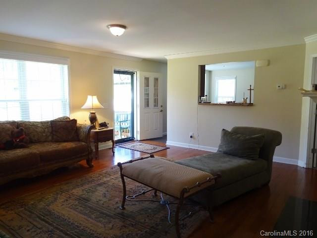 208 Tree Haven Boulevard - Photo 3