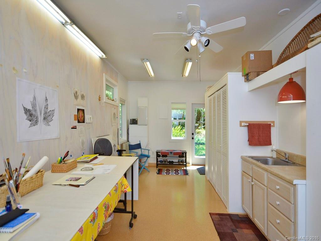 9 Glen Meadows Road - Photo 11